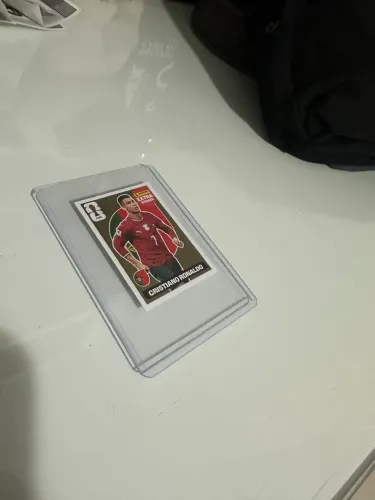 cristiano ronaldo legend gold
