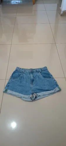Short jeans feminino 