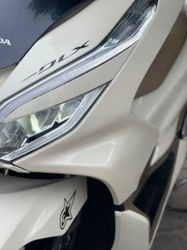 PCX DLX
