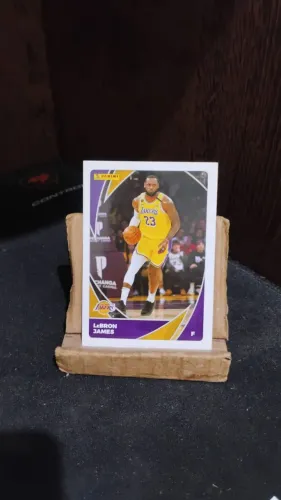 Card NBA LeBron James