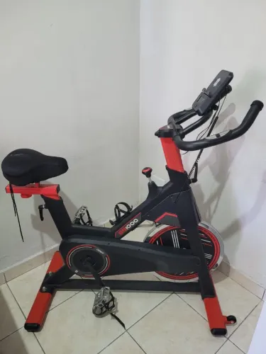 Bicicleta Ergométrica SB1000 Genis