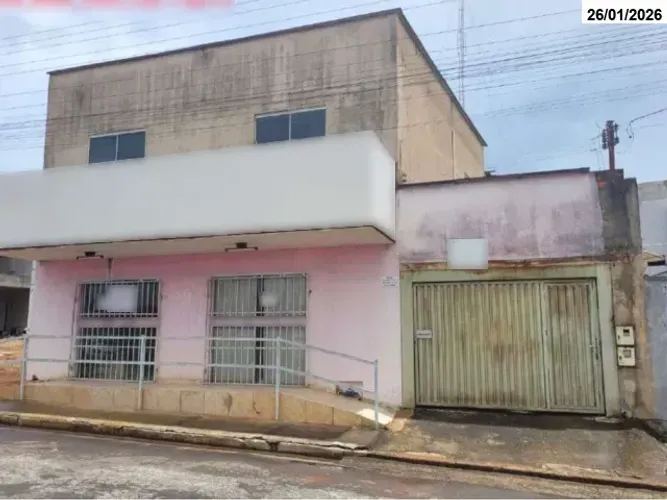 Edificação de 02 pavs. em Itaberaí/GO