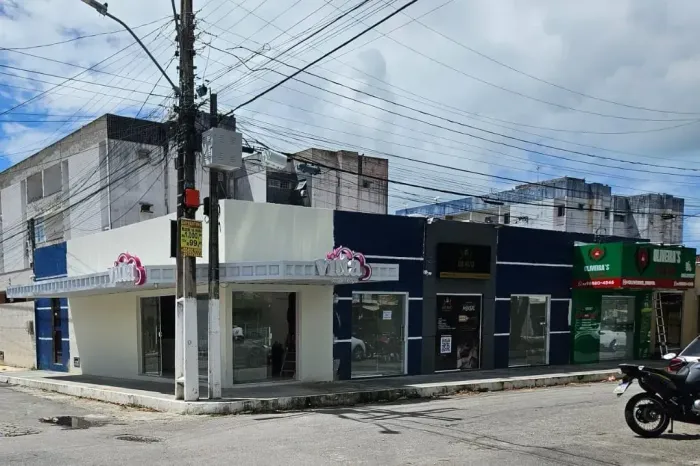 Imóvel para venda com 200 metros quadrados com 6 quartos em Gruta de Lourdes - Maceió - AL