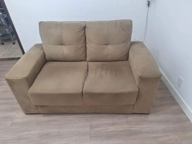 Sofá 2 lugares