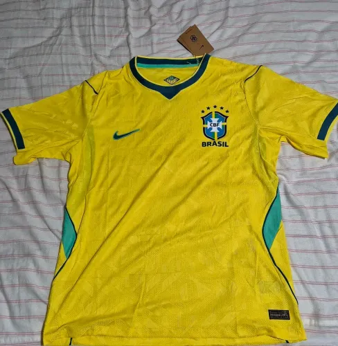 Camisa Brasil 2026 Versão Jogador Tailandesa