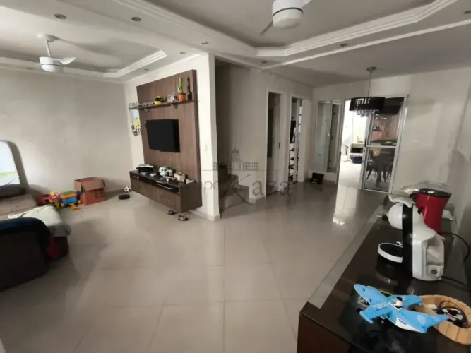 Oportunidade - Casa em Condomínio - Jardim América - Village Campo Felice - 3 Dormitórios