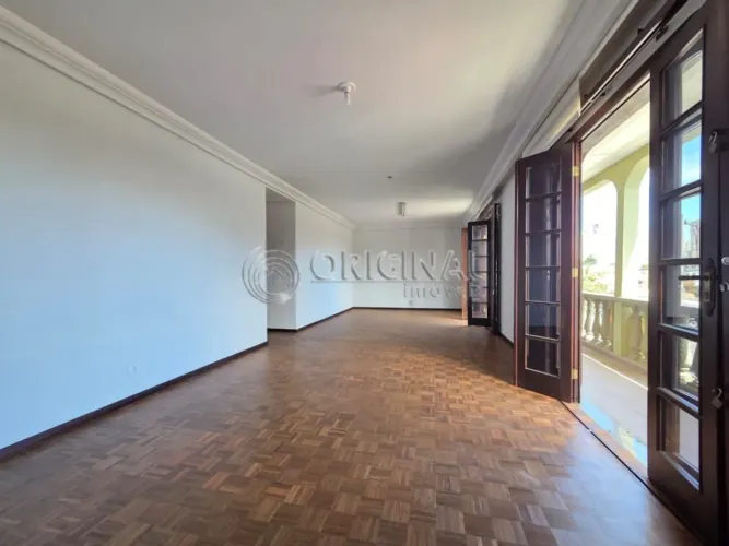 CASA COMERCIAL 5 SALAS | 2 VAGAS COBERTAS | ÓTIMA LOCALIZAÇÃO