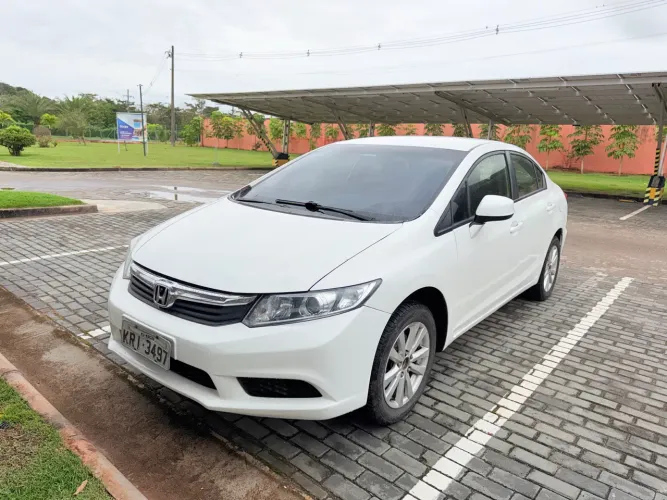 Honda Civic Sedan LXS 1.8/1.8 Flex 16V Mec. 4P 2015