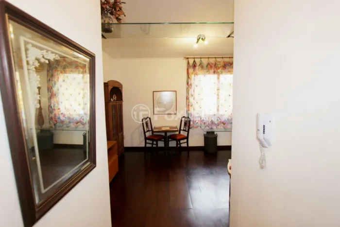 Apartamento à venda Rua Professor Pedro Santa Helena, Jardim do Salso - Porto Alegre