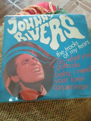 Compacto Johnny Rivers 1967.