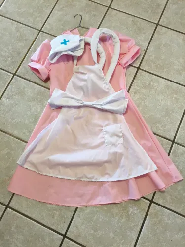 Cosplay nurse Joy Pokemon
