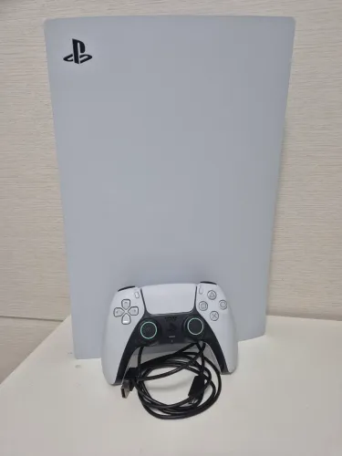 Ps5 com controle e cabo de carregar