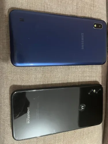 KIT 2 CELULARES PARA CONSERTO OU RETIRADA DE PEÇAS
