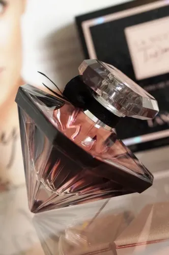 Perfume importado feminino La Nuit Tresor 100ml original