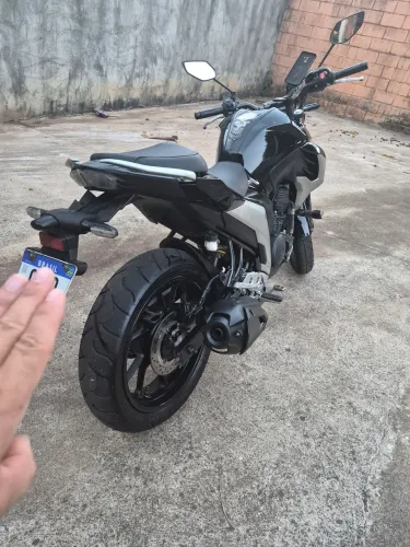 Fazer 250cc ano 2020 preta