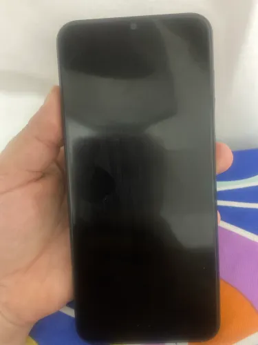 Celular semi novo Samsung