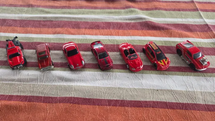 Kit 7 Carrinhos Hot Wheels vermelho