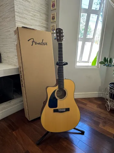 Violão Fender CD-100CE LH (Canhoto) + Fishman + Caixa Original | Impecável 