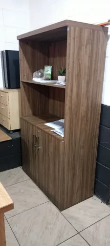 Armário Multiuso 2 portas em mdf