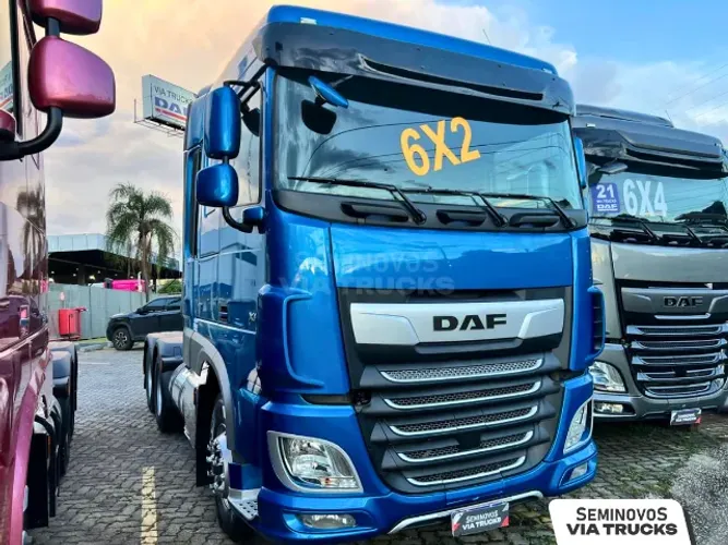 Caminhão DAF XF 480 6x2 Space Cab 2022/2023 Impecável, revisado e com garantia de 3 meses