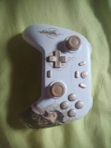 Vendo Gamesir T4 nova lite personalizado! Bom para jogos