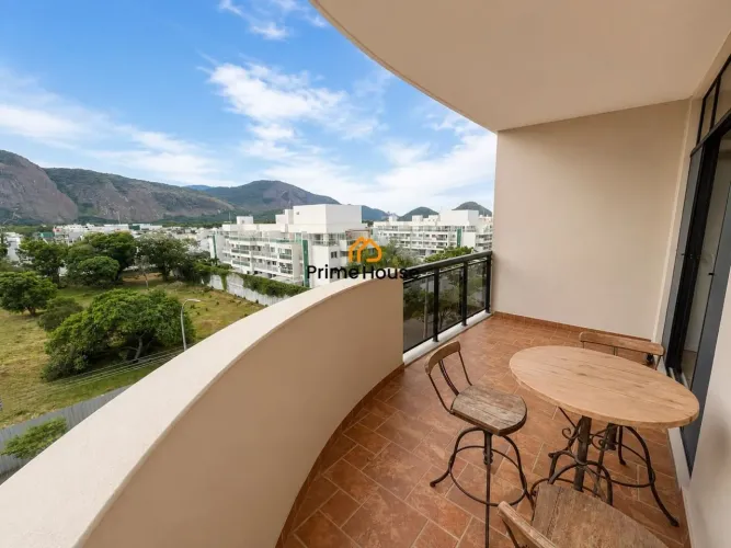 Apartamento com 3 dormitórios à venda, 97 m² por R$ 630.000 - Recreio dos Bandeirantes - R