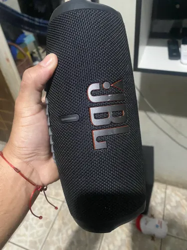 JBL Charge 5