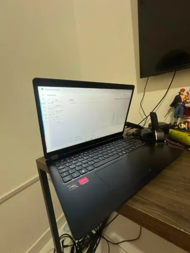 Notebook Acer Ryzen 5 3500U VEGA8