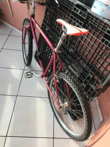 IMPERDÍVEL BICICLETA SPECIALIZED HARD ROCK 94
