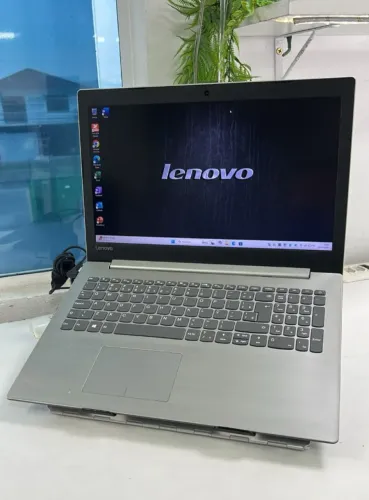 Notebook I7 com Placa de Vídeo e Garantia