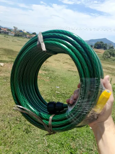 Mangueira de jardim 20 metros - trançada e reforçada 