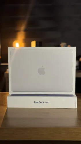 MacBook Neo