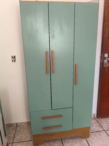 Guarda roupa de bebê 