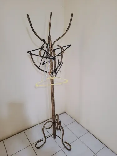Cabideiro de ferro