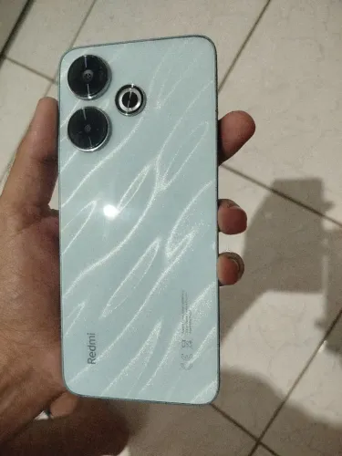 Redmi 13 256 gigas, 12 ram apenas 2 meses de uso aceito trocas