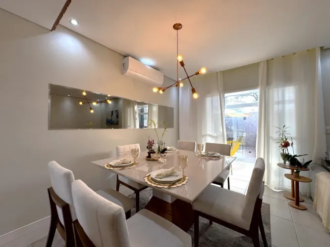 Casa com 3 dormitórios à venda, 106 m² por R$ 980.000,00 - Cidade Nova - Jundiaí/SP