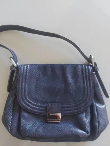 Bolsa Calvin Klein roxa