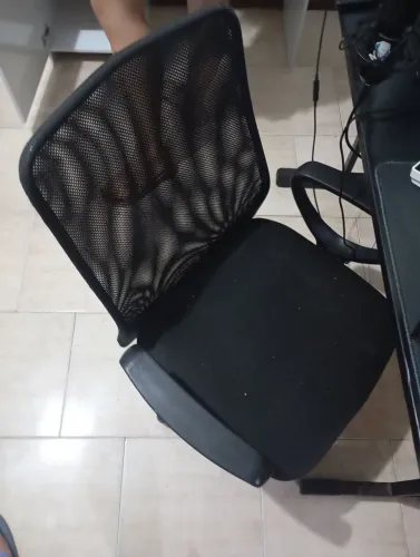Vendo duas cadeiras de escritório