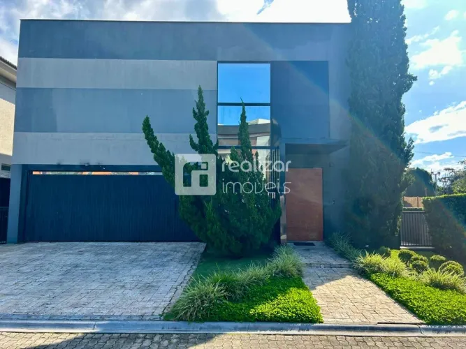 Casa 4 quartos no bairro Jurere Internacional Florianópolis