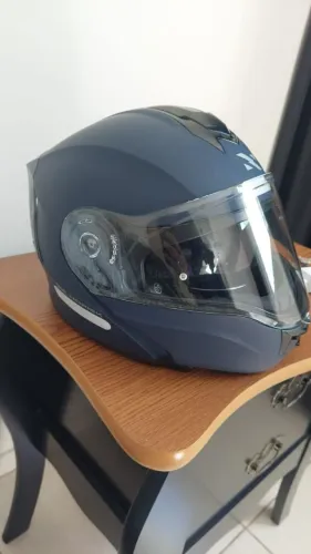 Capacete à venda 