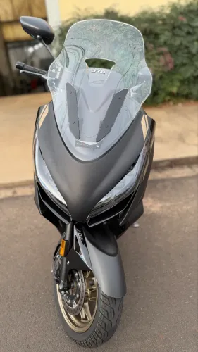 Scooter zontes 350e estado de zero km