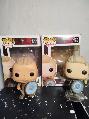 Kit 2 Funko Pop Vikings - Ragnar e Lagertha