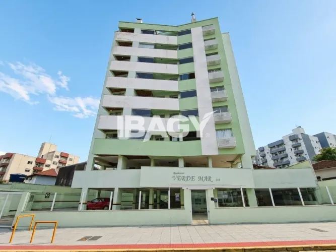 Excelente Apartamento 2 dormitório(s) em Coloninha - Florianópolis
