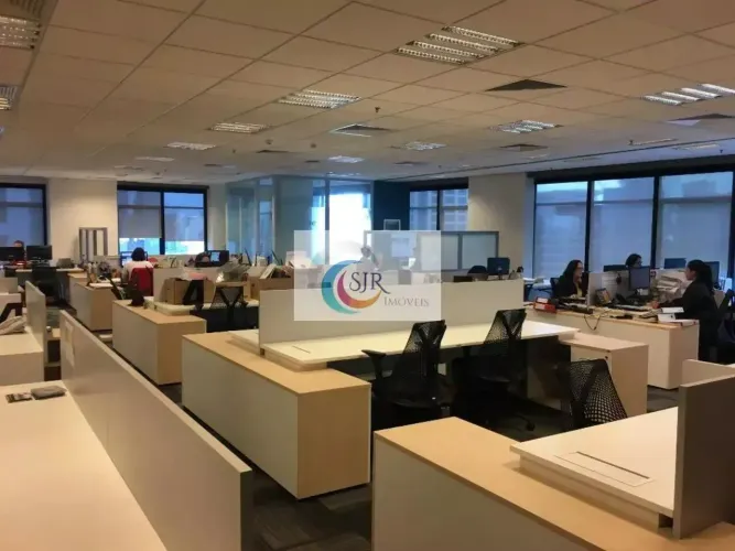 Conjunto para alugar, 1006 m² Itaim Bibi 90 posições de trabalho e 6 salas de reuniões