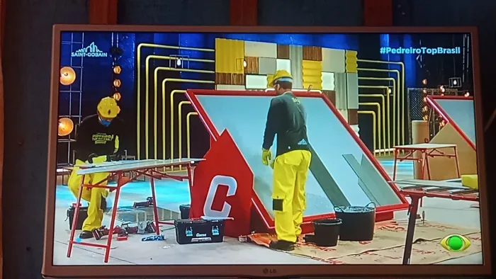 TV LG 32LF565B