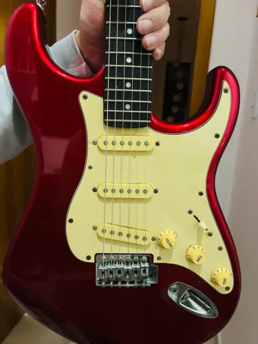 Guitarra Memphis by Tagima MG32
