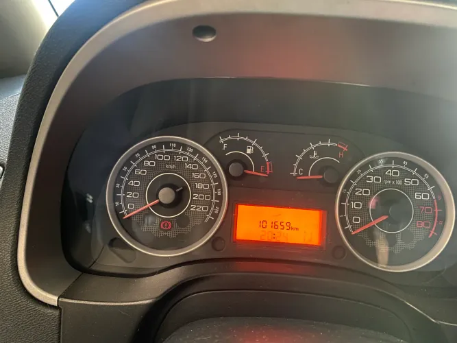 Fiat Idea Essence Dualogic 1.6 Flex 16V 5P 2015