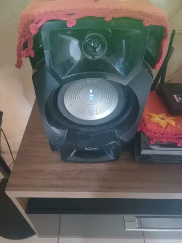 Vendo aparelho de som em perfeito estado tudo funcionando e bem potente 