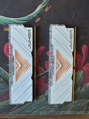 Memória ram juhor diamond ddr4