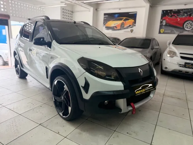 Renault Sandero Stepway Hi-flex 1.6 16V 5P Aut. 2014